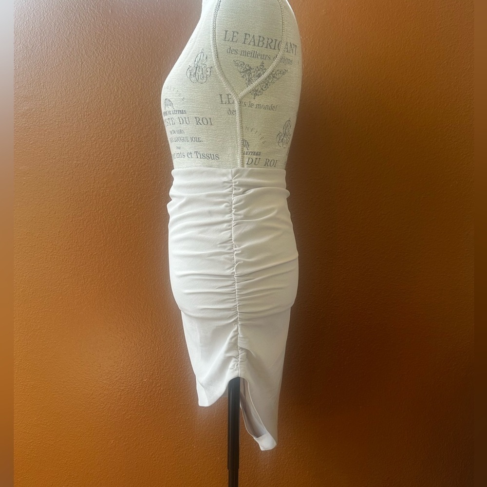 IRO Cream Asymmetrical Skirt With Side Ruching 36/ US Size 4 Excellent Condition - Picture 3 of 9